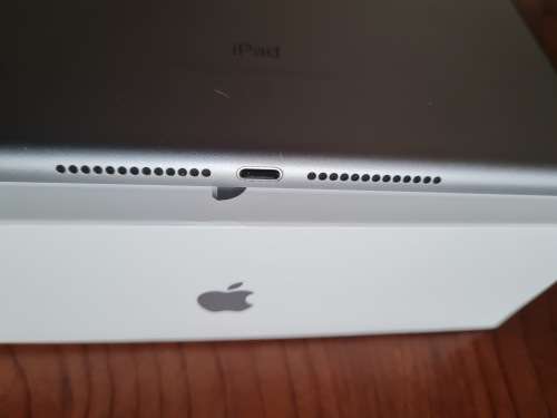 iPad 6th Generation 128GB