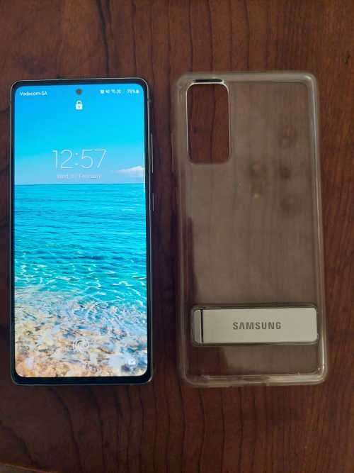 Samsung S20FE 128GB Bundle