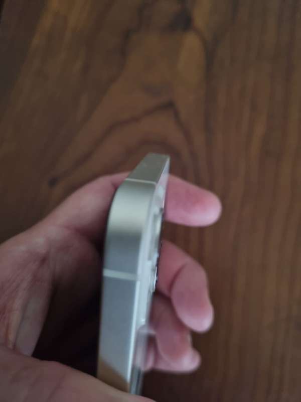 iPhone 13 - 128GB - White