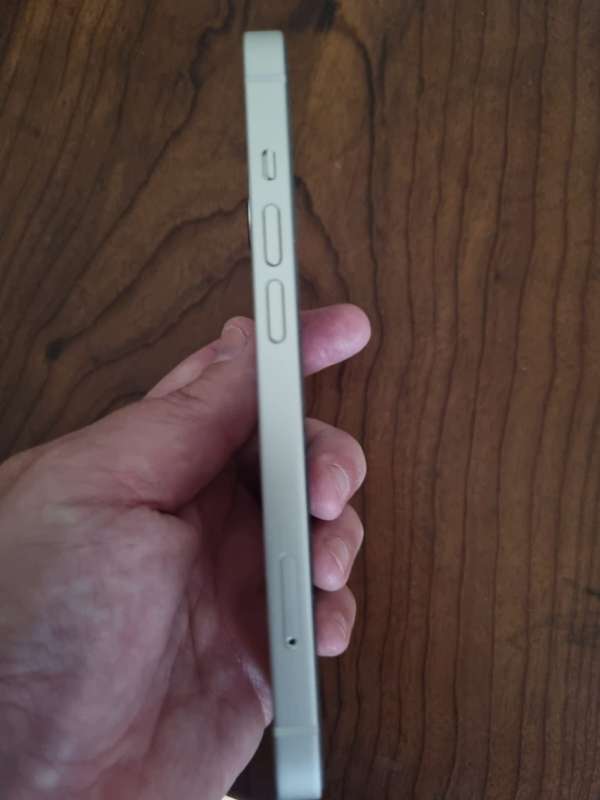 iPhone 13 - 128GB - White