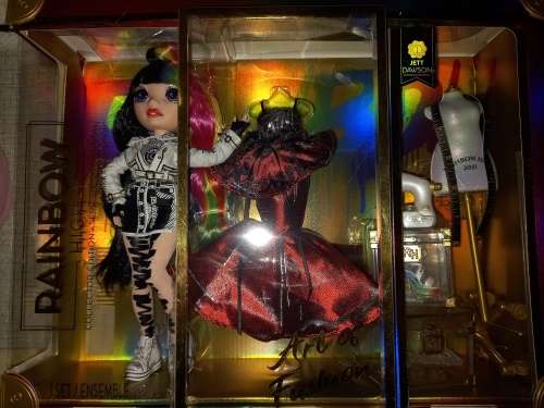 Rainbow High Jett Dawson
