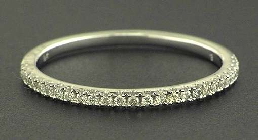9k / 9ct white gold Eternity RING: diamonds. Size K