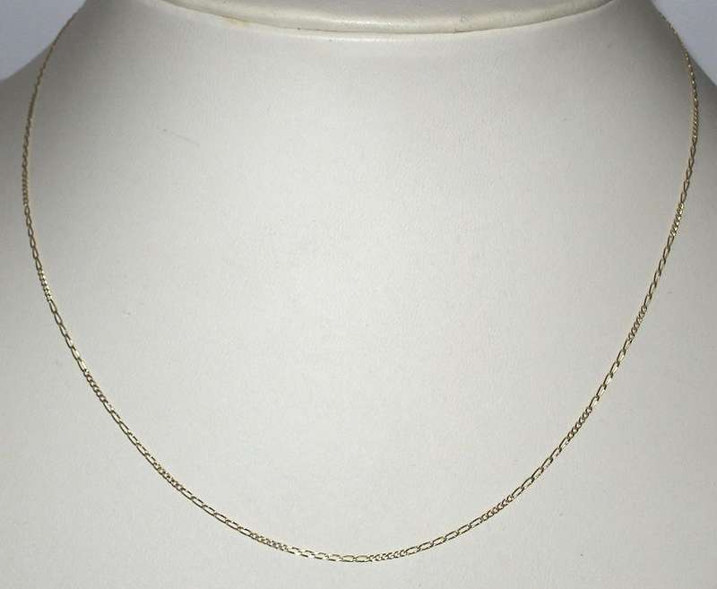 9k / 9ct gold CHAIN: 6+6 Figaro, 1.5mm wide, 50cm. Ready for you. Last one!