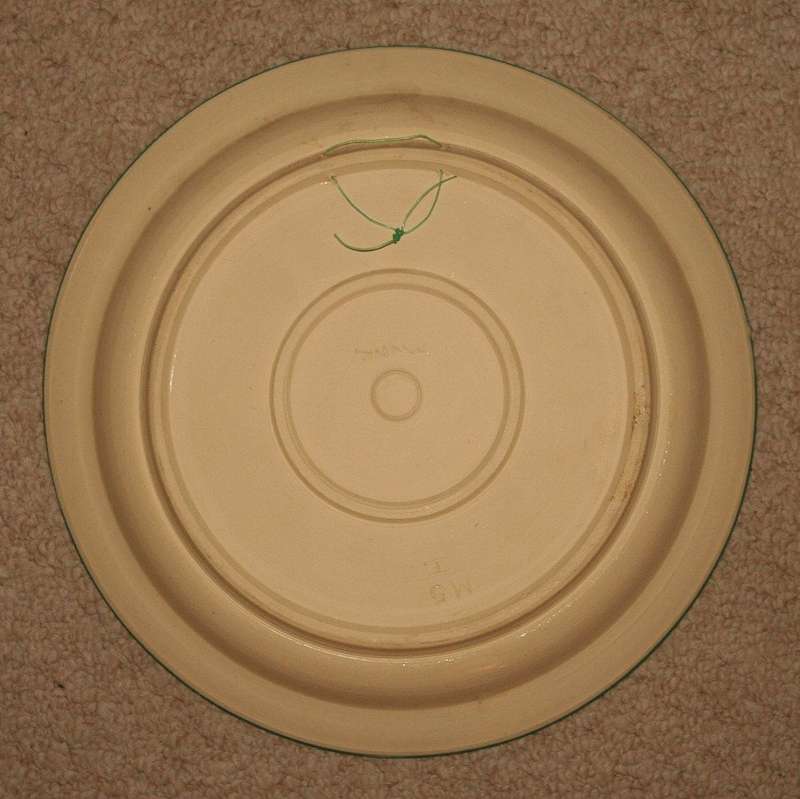 Wall plate / bowl, glazed, 28cm diameter