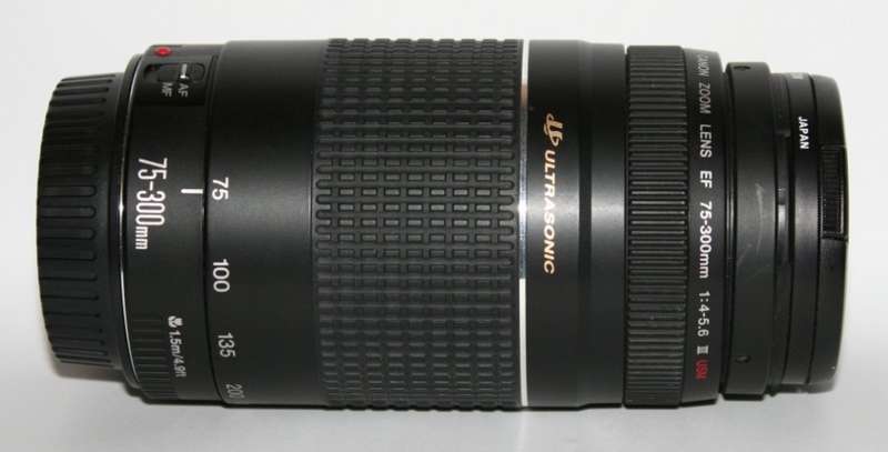Canon EF 75-300mm 1:4-5.6 III ultrasonic USM zoom lens for dSLR, +filter +hood. Excellent condition