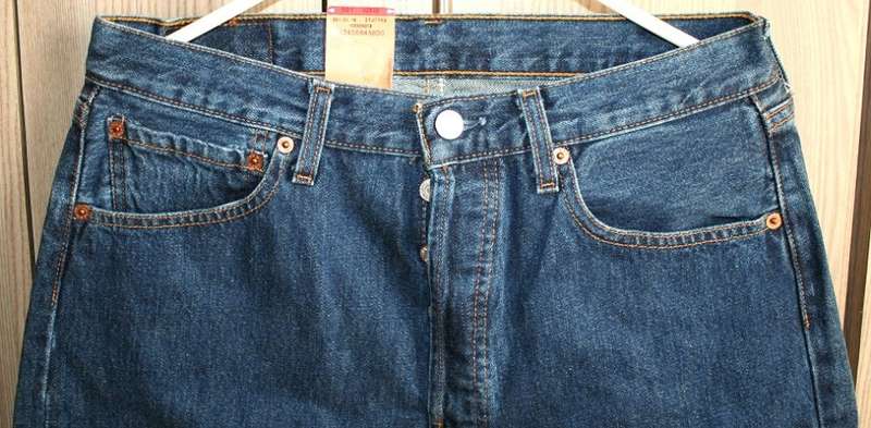 Original Levi 501 men's blue jeans, W32, L32. Brand new with tags