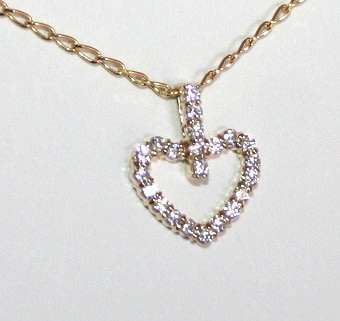 REDUCED MADLY - 9k / 9ct gold Heart Pendant, simulated diamonds. Ready for you. Last one!