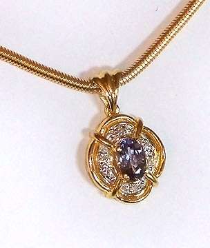 9k / 9ct gold, tanzanite & diamond PENDANT. Ready for you. Last one!