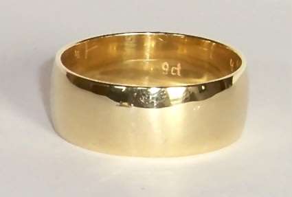 9k / 9ct gold Wedding Band / Ring, 8mm wide, D-shaped, size S or T