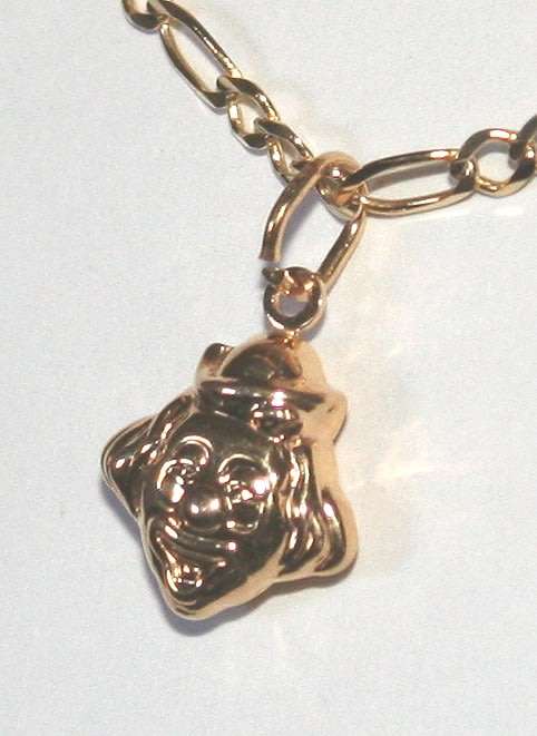 9k / 9ct gold clown face CHARM. Ready for you. Last one!