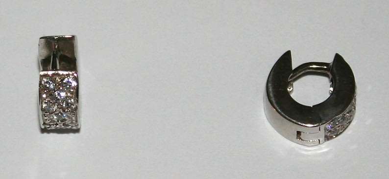 9k / 9ct & CZ Huggie EARRINGS: 12mm wide, reversible, HEAVY. Ready for you. Last pair!