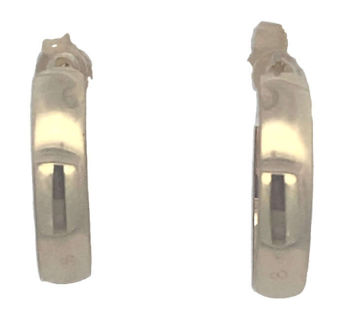 9k / 9ct gold D-shaped half hoop EARRINGS: 18x4mm