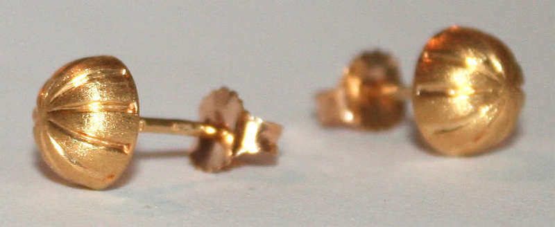 19.2k / 19.2ct Portuguese rose gold 8mm ball stud EARRINGS. Ready for you. Last pair!