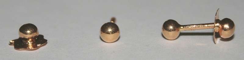 19.2k / 19.2ct Portuguese rose gold 4mm ball stud EARRINGS on screw backs. Ready for you. Last pair!