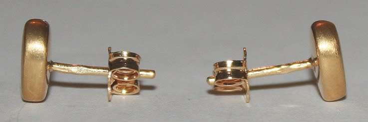 19.2k / 19.2ct Portuguese rose gold sand blasted heart stud EARRINGS. Ready for you. Last pair!
