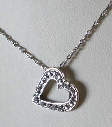 9k / 9ct white gold Heart Slider Pendant: simulated diamonds. Ready for you. Last one!