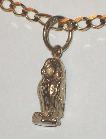 REDUCED MADLY - 9k / 9ct gold Owl pendant / charm. Ready for you. Last one!