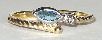 REDUCED MADLY - 9ct gold RING: Aquamarine, Diamond