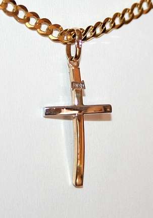 9ct yellow & white gold Cross: sleek, modern design