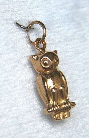 Owl charm / pendant: 19.2k / 19.2ct Portuguese rose gold. Ready for you. Last one!