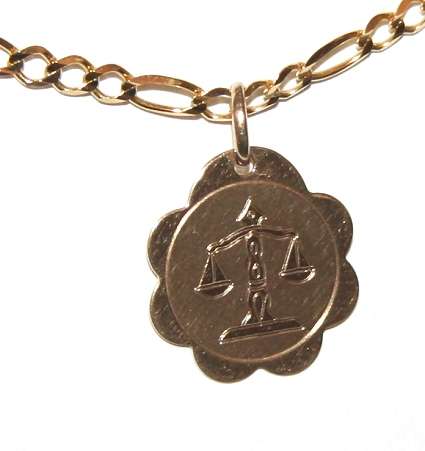 REDUCED MADLY - 9ct gold Libra zodiac Pendant