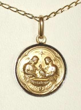 REDUCED MADLY - 9k / 9ct gold Baptism Disc: SUPERB Italian detail. Ready for you. Last one!