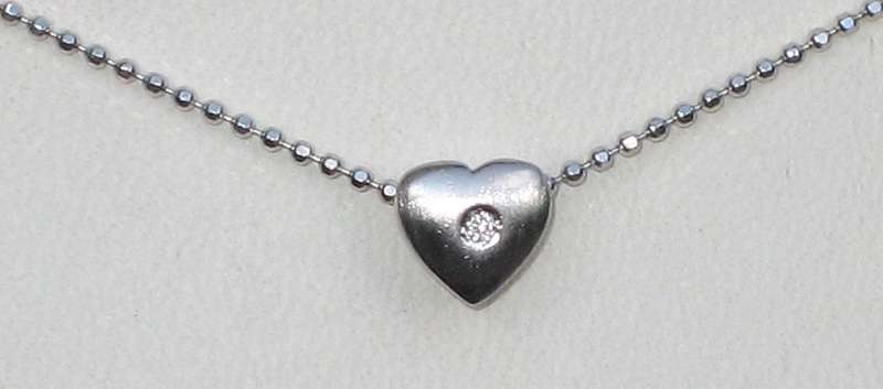 REDUCED MADLY - 14ct white gold Heart & Diamond slider NECKLACE