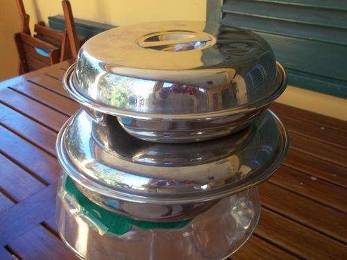 2 stainless steel serving dishes