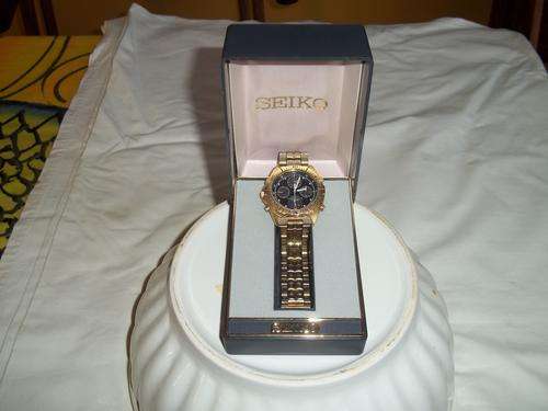 Vintage Seiko Quartz mens watch