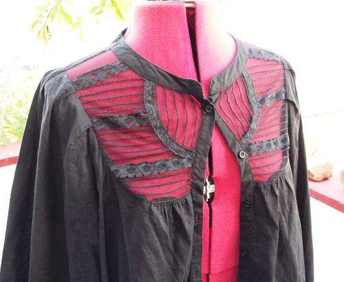 Stunning black 'Poetry' shirt with lace detail on front, 3/4 sleeves, size 16, excellent condition