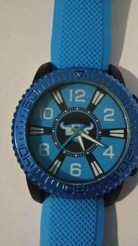 Antique Bulls Supporters watch! *Local Stock*