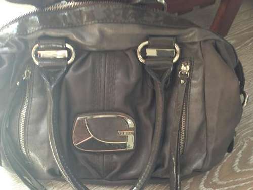 GENUINE GUESS handbag