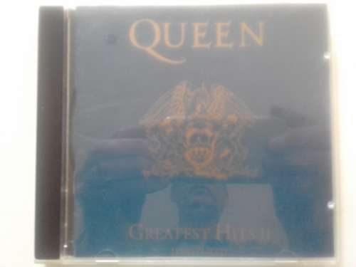 Queen - Greatest Hits 11 ( 1991 SA released CD )
