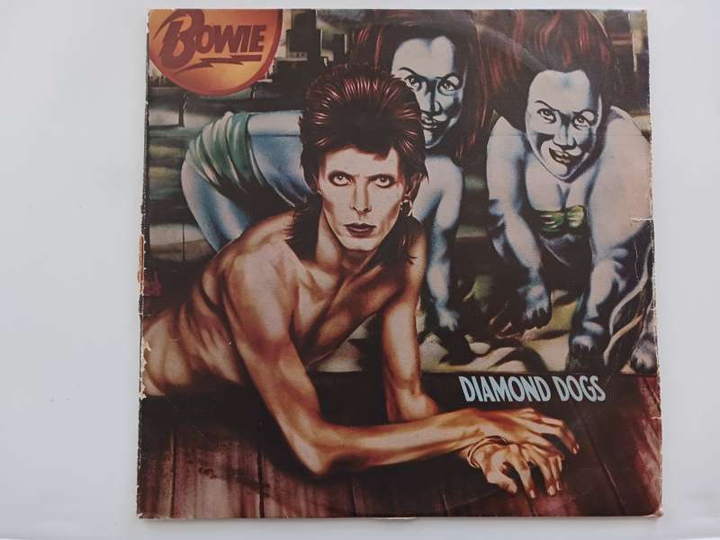 Bowie* - Diamond Dogs  ( scare 1974 SA released LP )