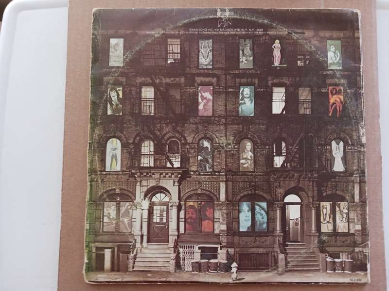 Led Zeppelin - Physical Graffiti  ( 1975 SA released 2x vinyl LP )