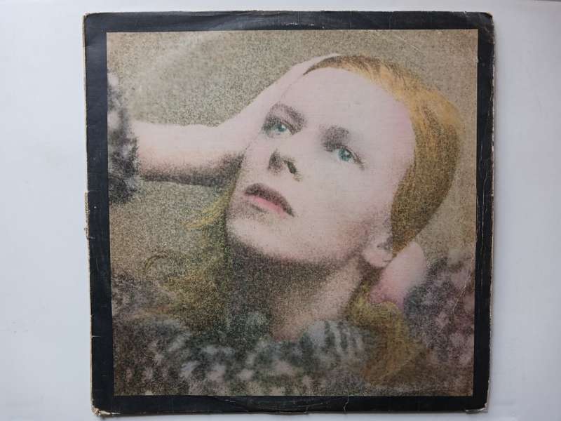 David Bowie - Hunky Dory  ( scarce 1972 SA released LP, un-laminated,embossed sleeve )