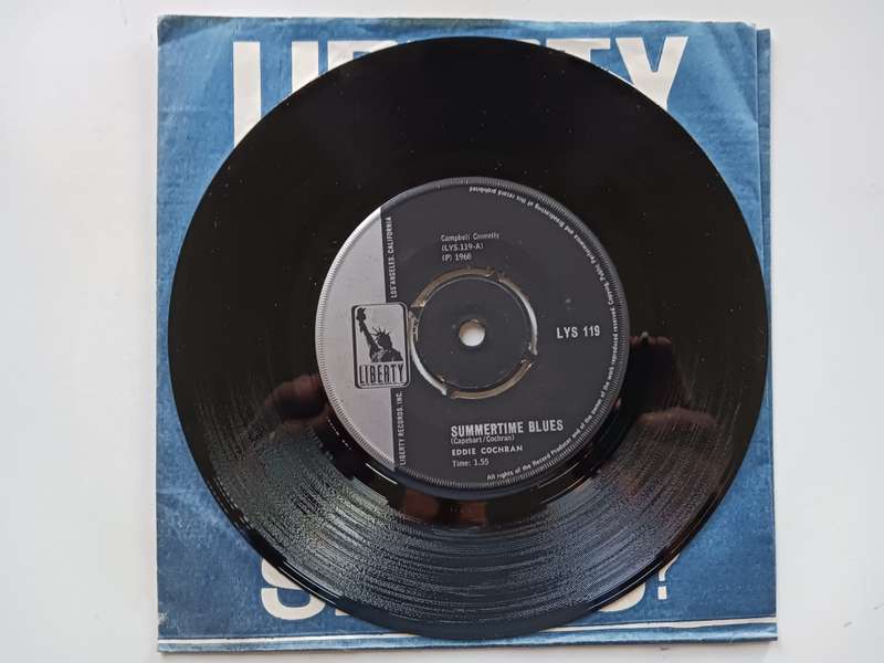 Eddie Cochran - Summertime Blues ( scarce 1968 SA released 7"single EX condition )