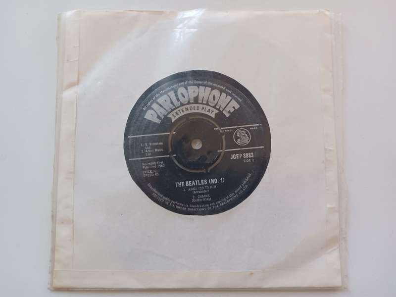 The Beatles - The Beatles No 1  ( rare 1963 SA released,7`,EP Mono,Black and Silver labels )
