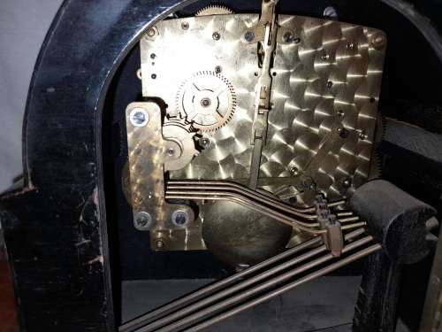 British Westminster Art Deco Style Mantle Mantle Clock