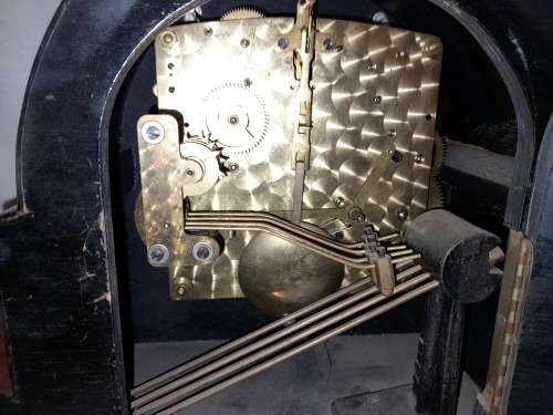 British Westminster Art Deco Style Mantle Mantle Clock