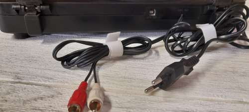 Sansui Turntable in Very Good Working Condition | Build in Pre Amp and USB Port | Plays 33 45 78
