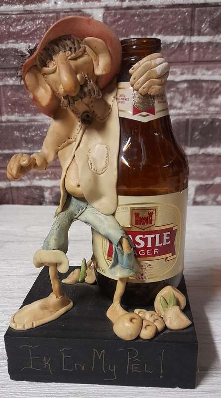 Vintage Very Rare Highly Collectable - Leon Ludick Handmade Castle Mancave /Bar Figarine 220mm High