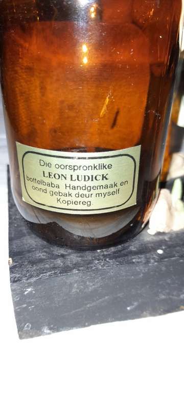 Vintage Very Rare Highly Collectable - Leon Ludick Handmade Castle Mancave /Bar Figarine 220mm High