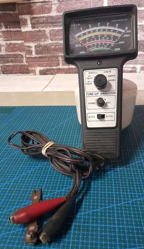 Vintage Tune-Up Analyzer in working condition
