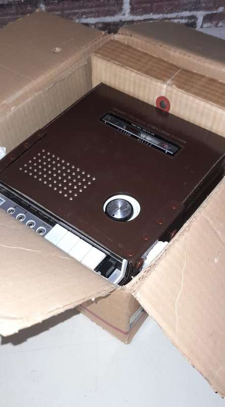 Boxed 1960`s Sanyo Portable S61TMR Reel to Reel Recorder with all original Accessories & Manuals