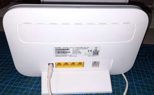 Boxed - Huawei 4G Router 2 Pro - Model :- B612-233 in like new condition and perfect working order.