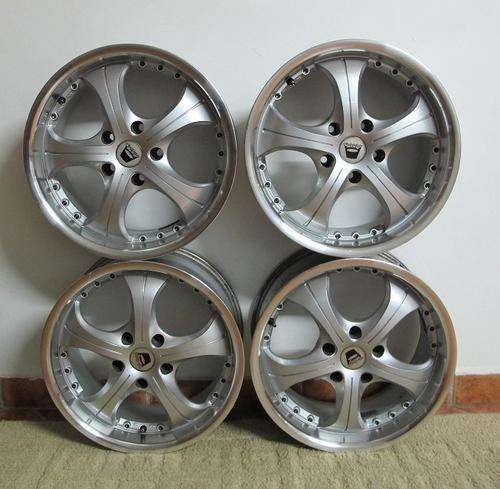 17" Silver Mags set, Excellent condition
