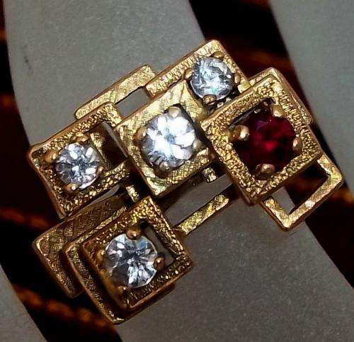 Genuine Gold Retro Ring!