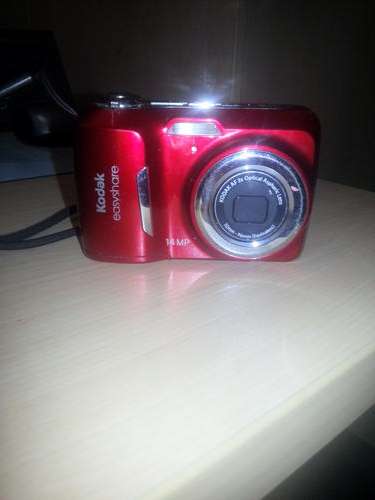 Red Kodak Easy Share