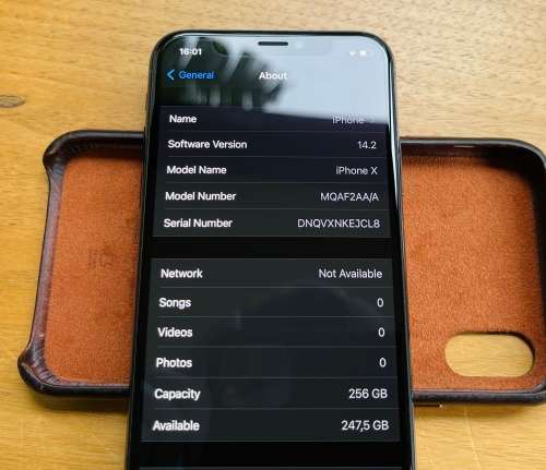 IPHONE X 256GB SPACE GREY - Excellent Condition - Free Shipping